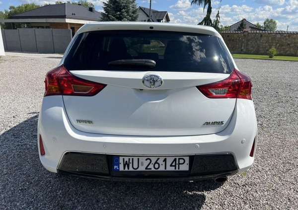 Toyota Auris cena 52000 przebieg: 151000, rok produkcji 2015 z Pisz małe 46